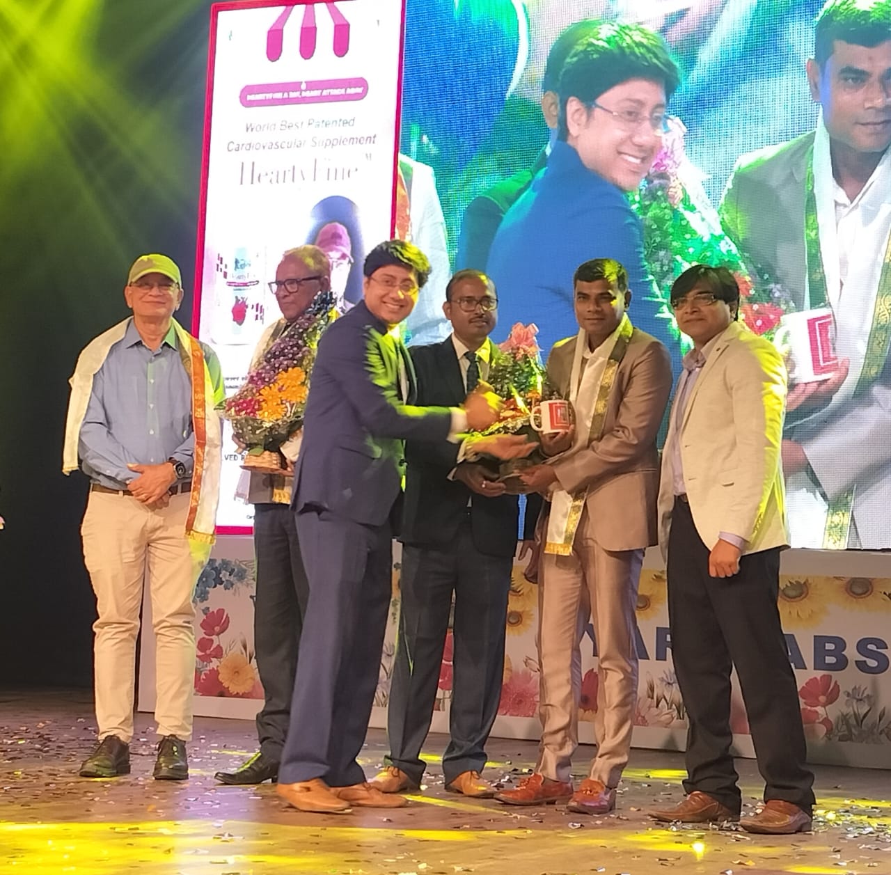 বছরের সেরা আবিষ্কারগুলির সন্ধান দিয়ে আসছেন নদীয়ার গাংনাপুরের বাসিন্দা ও আন্তর্জাতিক খ্যাতিসম্পন্ন চিকিৎসাবিজ্ঞানী