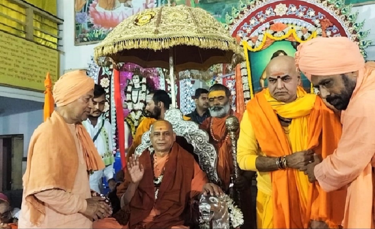 ভারত সেবাশ্রম সংঘ পরিদর্শন করলেন জগদগুরু শঙ্করাচার্য্য শ্রীমৎ স্বামী সদানন্দ সরস্বতী