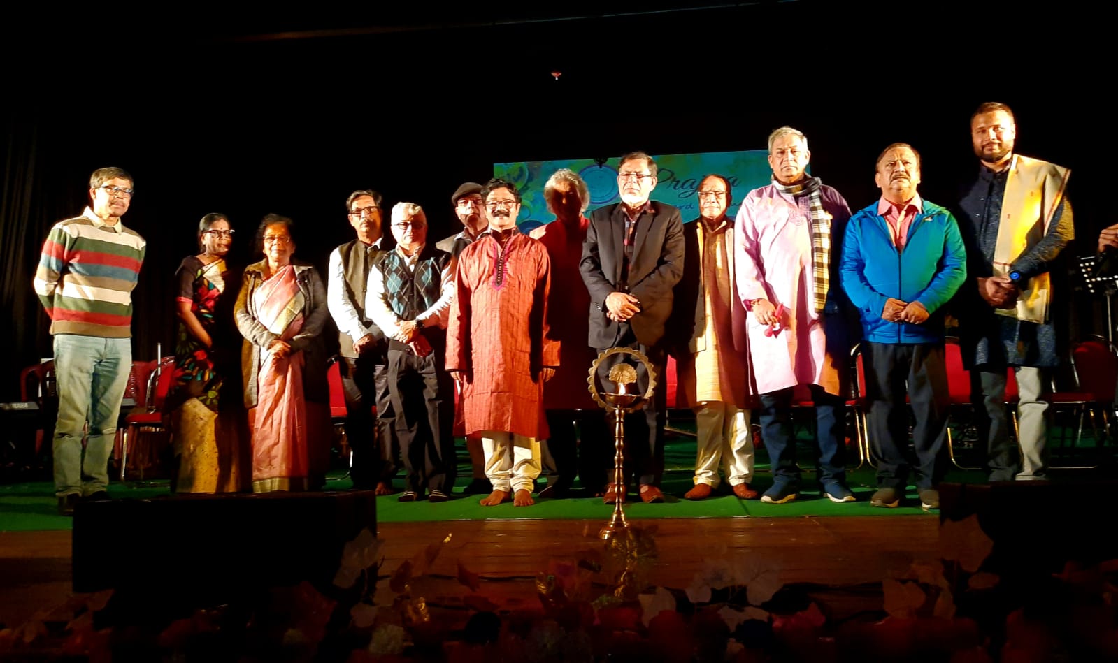 তাপস কুমার পাল একাডেমির দশম বার্ষিক অনুষ্ঠানে বিশিষ্টদের দেওয়া হলো প্রজ্ঞা আন্তর্জাতিক সন্মান