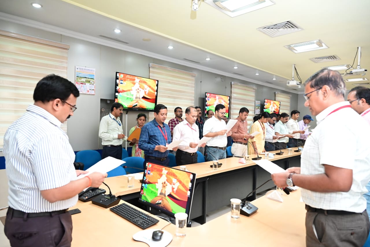 কাশীপুর গান অ্যান্ড শেল ফ্যাক্টরিতে 'এ.ডব্লিউ.ই.আই.এল’-এর প্রতিষ্ঠা দিবস