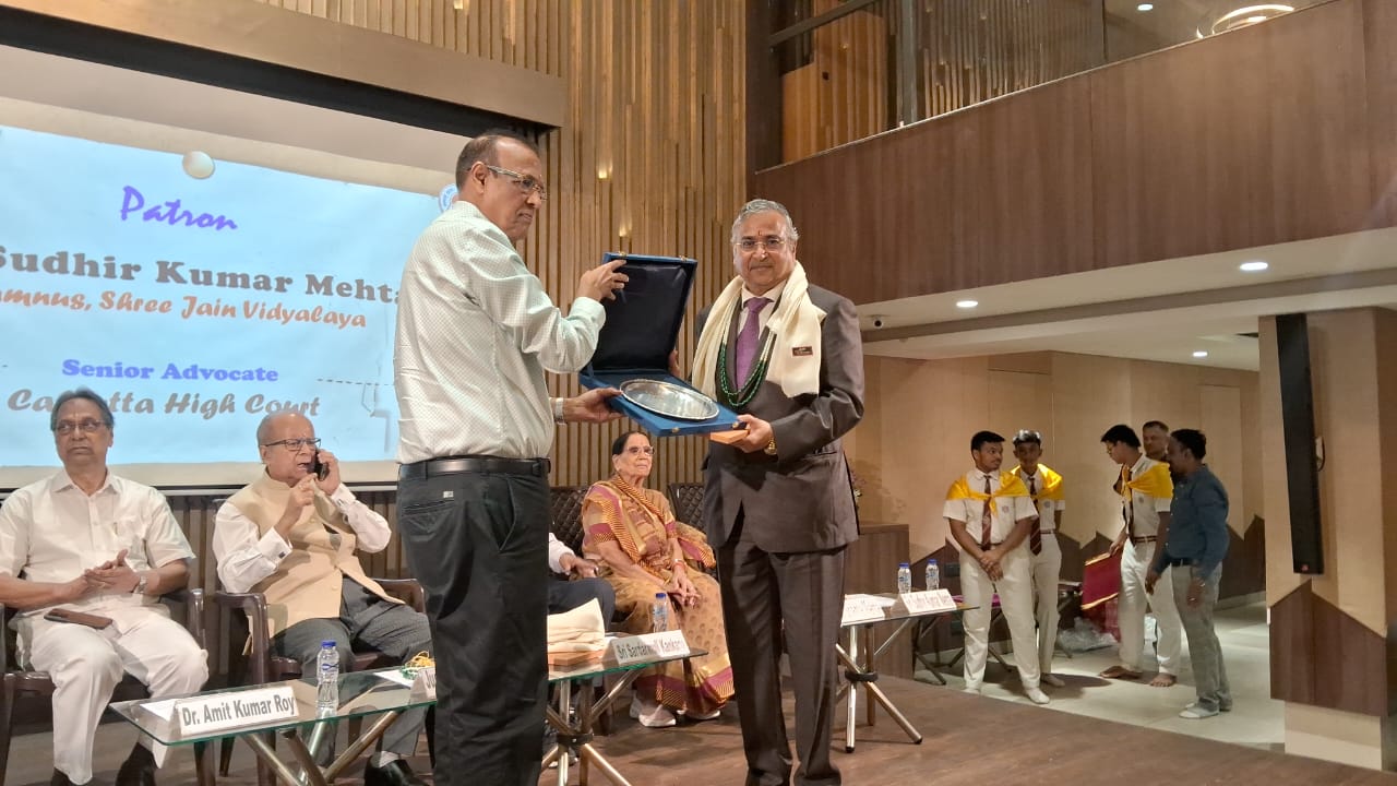 পড়ুয়াদের গ্রন্থাগারমুখি করার উদ্যোগ কলকাতার স্কুলে