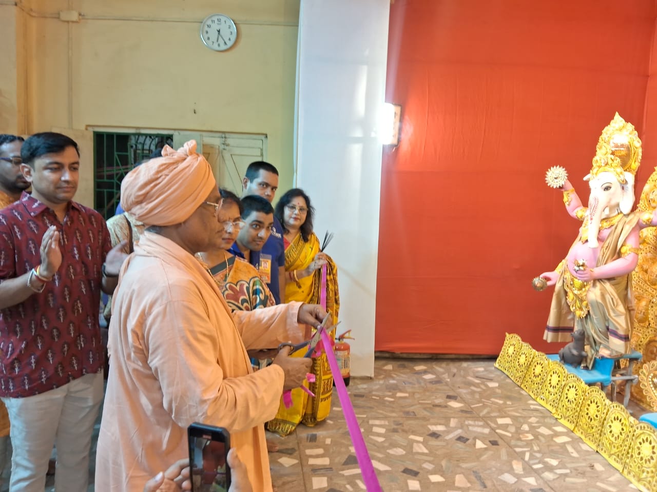 সাঁত্রাগাছি সার্বজনীন এর ৯৮ বছরের সুচনা